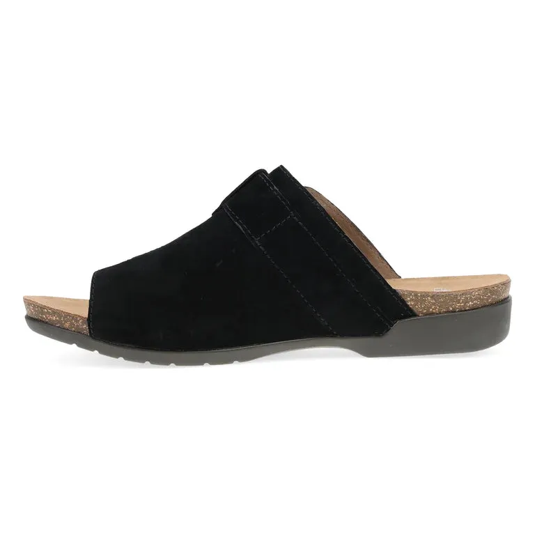 Rylee Stylish Buckled Slide Sandal in Black